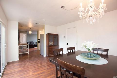 415 Temple Dr, Vacaville, CA 95687 photo 11