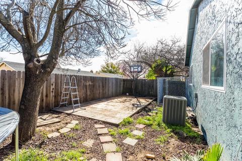 415 Temple Dr, Vacaville, CA 95687 photo 24