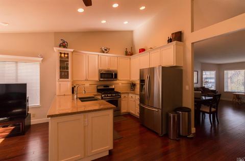 159 Cornell St, Windsor, CA 95492 photo 9