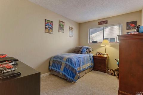 1549 Davis Ct, Fairfield, CA 94533 photo 21