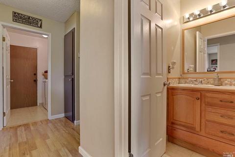 1549 Davis Ct, Fairfield, CA 94533 photo 17