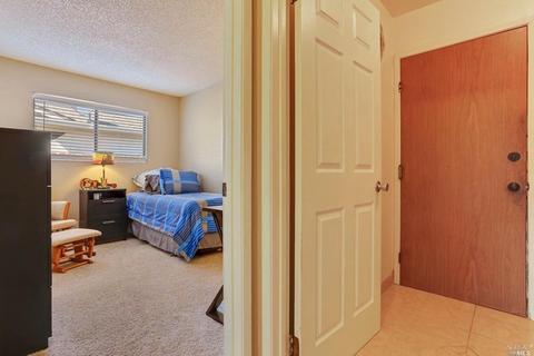 1549 Davis Ct, Fairfield, CA 94533 photo 18