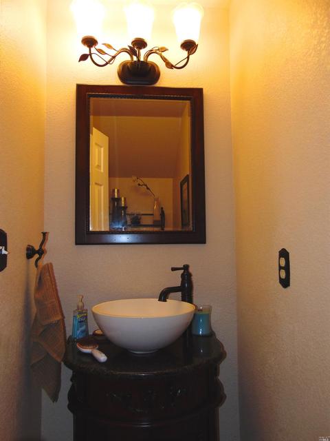 806 Twin Oaks Ln, Windsor, CA 95492 photo 5