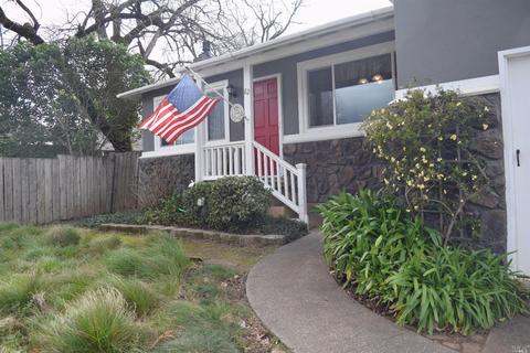 82 Tarman Dr, Cloverdale, CA 95425 photo 2