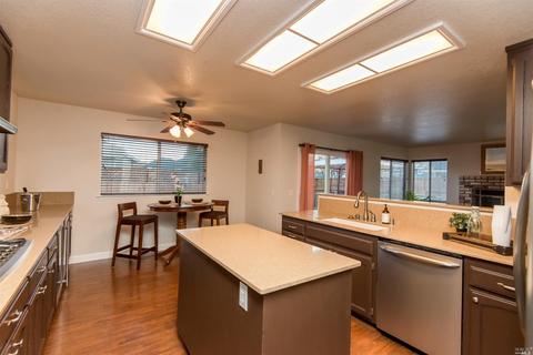 122 Nottingham Way, Windsor, CA 95492 photo 29