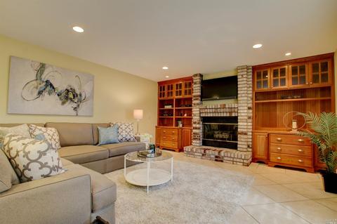237 Chris St, Windsor, CA 95492 photo 13