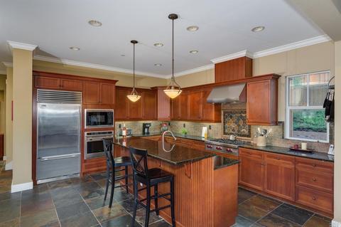 2 Rumson Ct, Petaluma, CA 94952 photo 2