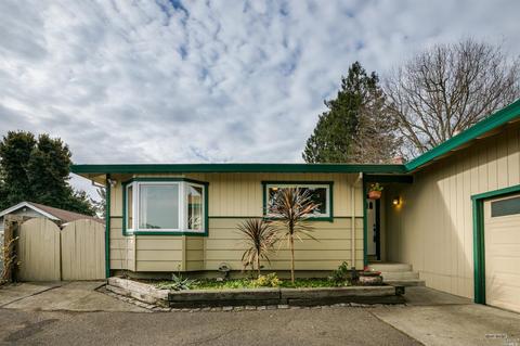 761 Cherry St, Petaluma, CA 94952 photo 3