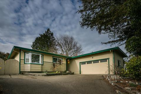 761 Cherry St, Petaluma, CA 94952 photo 2