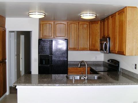 2342 Flicker Ct, Fairfield, CA 94533 photo 2