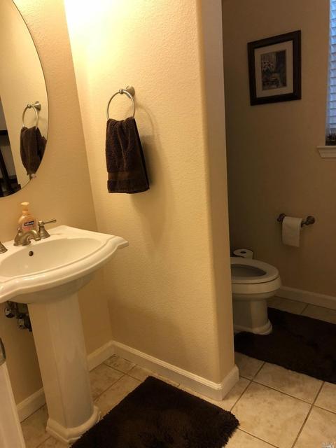 991 Madrone Ave, Vallejo, CA 94592 photo 8