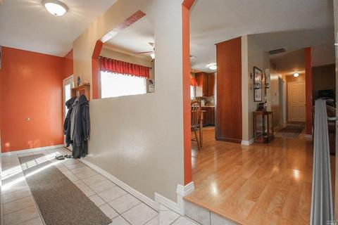 7682 Maverick Ln, Vacaville, CA 95688 photo 27