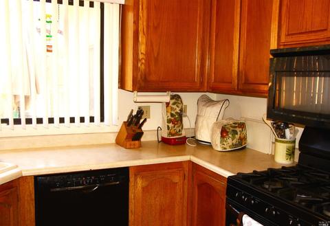 9532 Jessica Dr, Windsor, CA 95492 photo 12