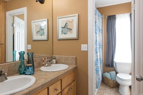 105 105a Caledonian Ct, Cloverdale, CA 95425 photo 24