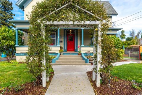 415 5th St, Petaluma, CA 94952 photo 2