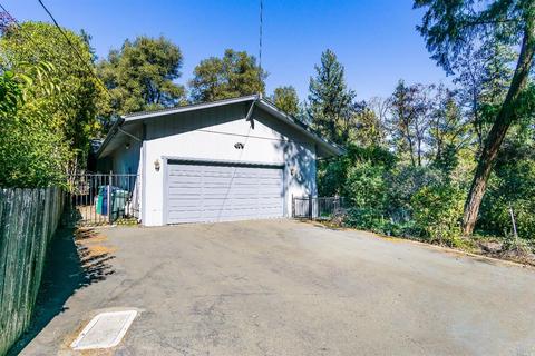1690 Crane Rd, Ukiah, CA 95482 photo 3
