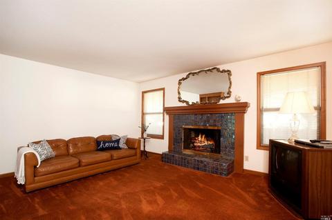 2 Borges Ct, Novato, CA 94947 photo 7