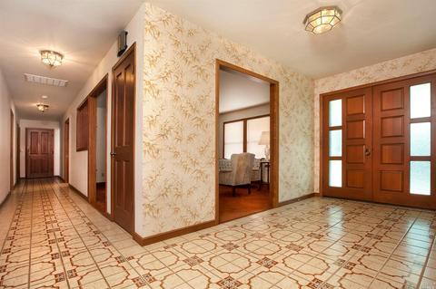 2 Borges Ct, Novato, CA 94947 photo 3