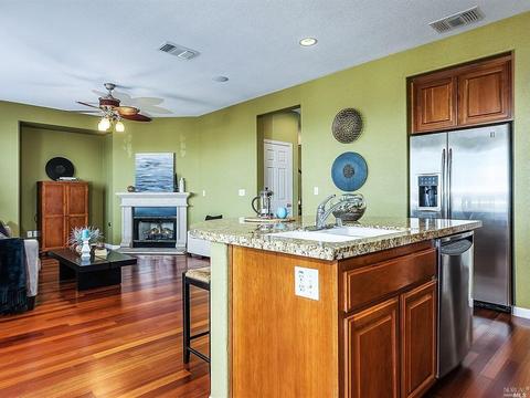 516 Valleyview Ct, Vallejo, CA 94591 photo 18