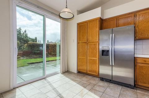 2769 Bent Tree Ct, Fairfield, CA 94534 photo 4