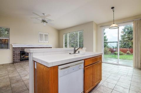 2769 Bent Tree Ct, Fairfield, CA 94534 photo 6