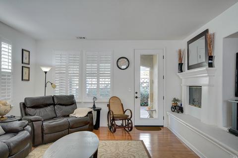 5047 Staghorn Dr, Vallejo, CA 94591 photo 2