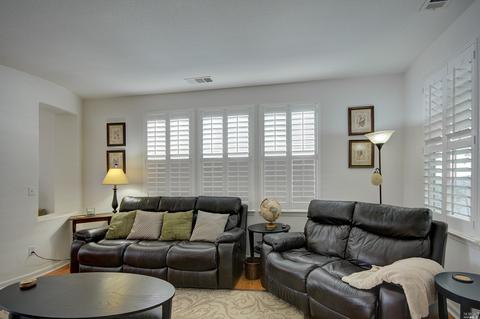 5047 Staghorn Dr, Vallejo, CA 94591 photo 8
