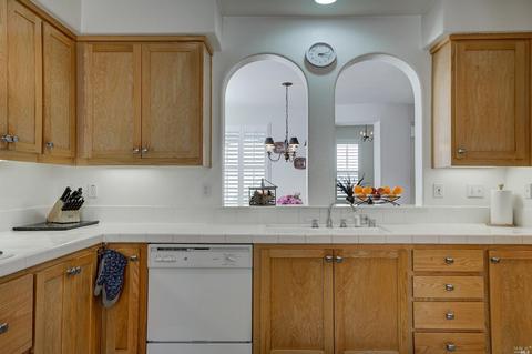 5047 Staghorn Dr, Vallejo, CA 94591 photo 12