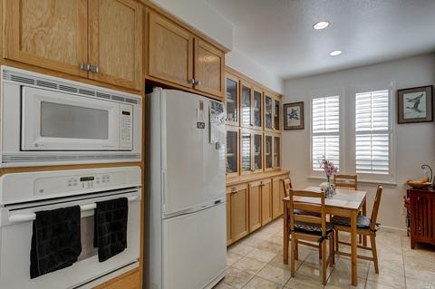 5047 Staghorn Dr, Vallejo, CA 94591 photo 10