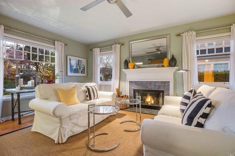 684 Second St E, Sonoma, CA 95476 photo 2