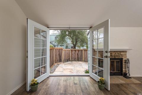 112 Courtyards, Windsor, CA 95492 photo 10