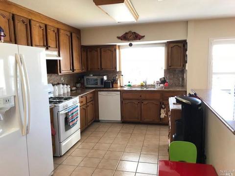 181 Suffolk Ln, Vallejo, CA 94591 photo 4