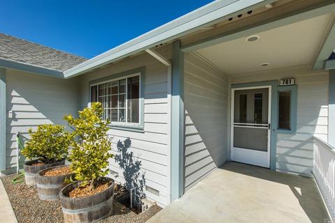 761 Creekview Pl, Windsor, CA 95492 photo 3