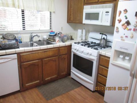 319 Dapple Dr, Vallejo, CA 94591 photo 2