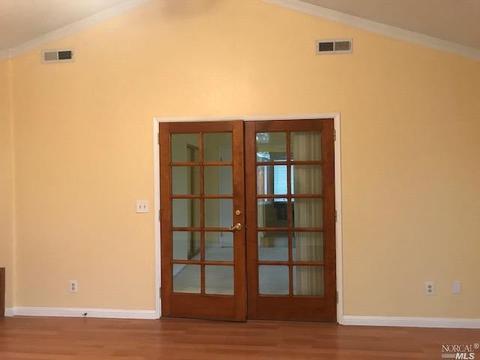305 Notre Dame Dr, Vallejo, CA 94589 photo 9