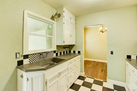 126 Viewmont Ave, Vallejo, CA 94590 photo 11