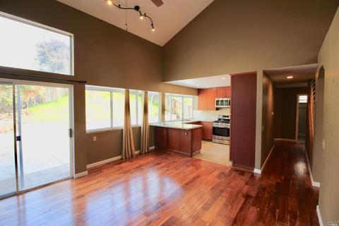 157 Espana Way, Windsor, CA 95492 photo 5