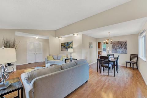 155 Salinas Dr, Vacaville, CA 95688 photo 11