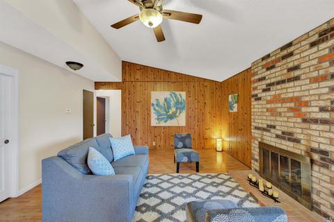 155 Salinas Dr, Vacaville, CA 95688 photo 8