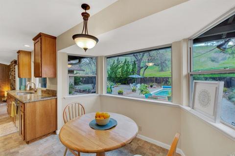 155 Salinas Dr, Vacaville, CA 95688 photo 9