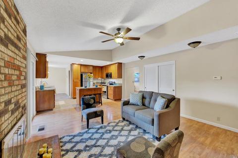 155 Salinas Dr, Vacaville, CA 95688 photo 27