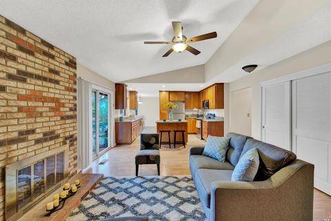 155 Salinas Dr, Vacaville, CA 95688 photo 26