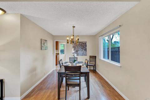 155 Salinas Dr, Vacaville, CA 95688 photo 14