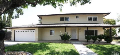 492 Dahlia St, Fairfield, CA 94533 photo 1