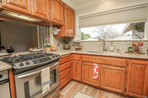 155 Georgetown Dr, Vacaville, CA 95687 photo 12
