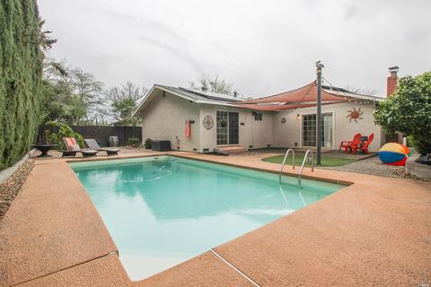 155 Georgetown Dr, Vacaville, CA 95687 photo 42