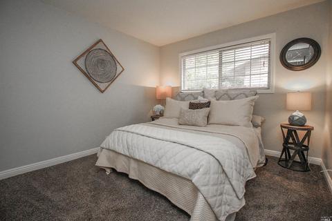 155 Georgetown Dr, Vacaville, CA 95687 photo 22