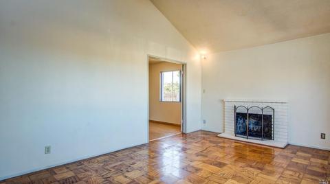 106 Princeton Ave, Vallejo, CA 94589 photo 4