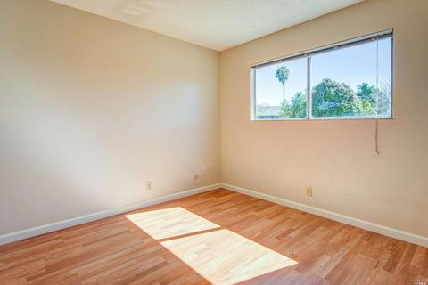 106 Princeton Ave, Vallejo, CA 94589 photo 16