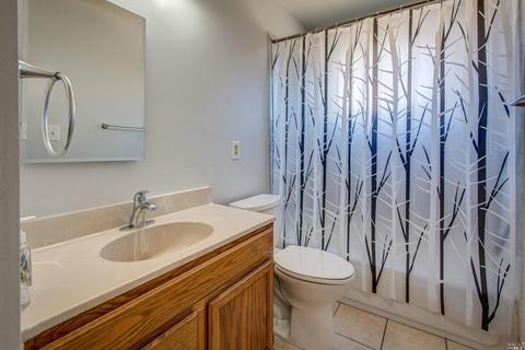 106 Princeton Ave, Vallejo, CA 94589 photo 17